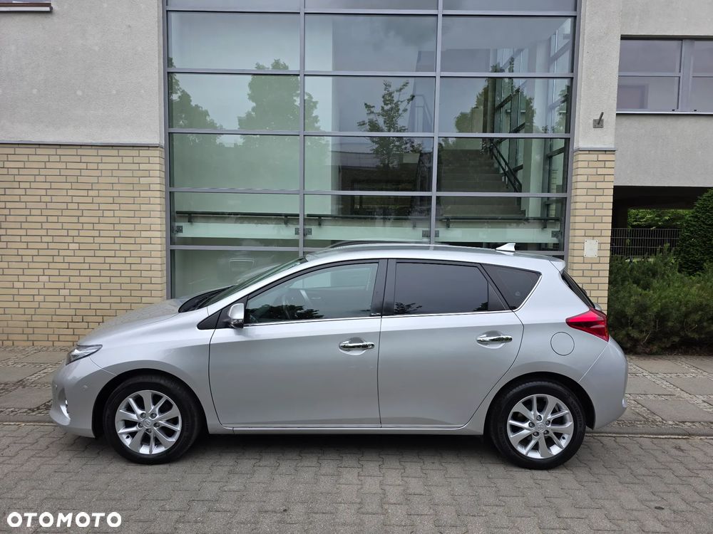 Toyota Auris - 4