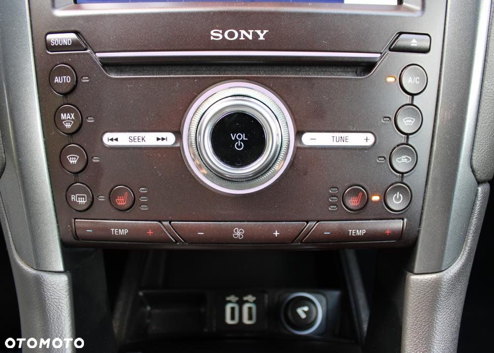 Ford Mondeo - 25