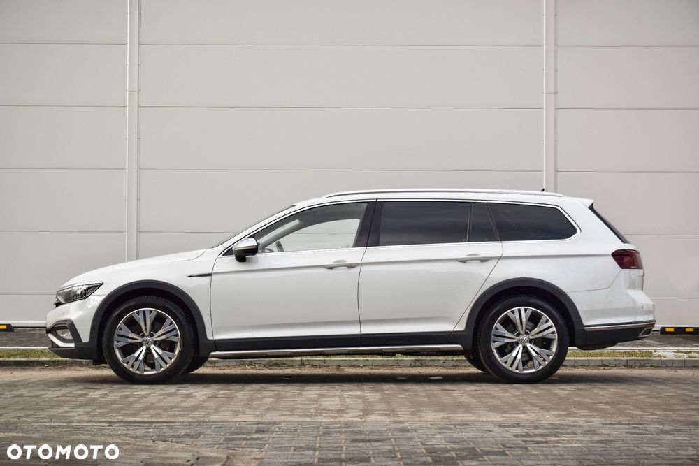 Volkswagen Passat Alltrack 2.0 TDI SCR 4Mot DSG - 30