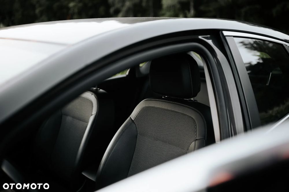 Opel Astra 1.4 T Cosmo - 31