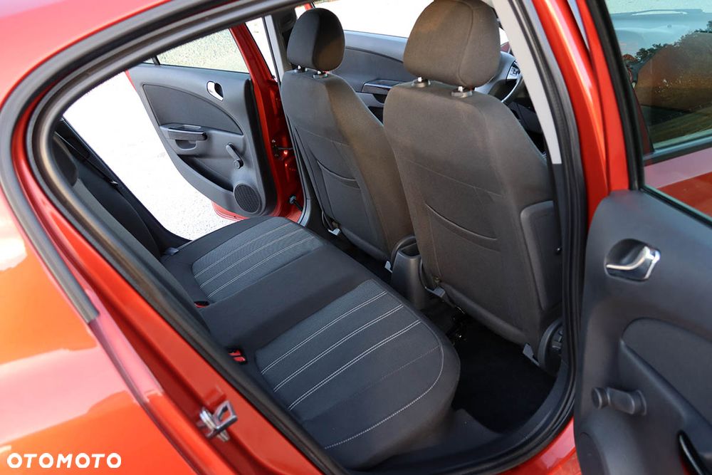 Opel Corsa 1.4 16V Sport - 25