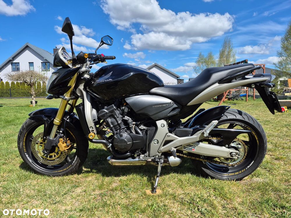 Honda Hornet - 4