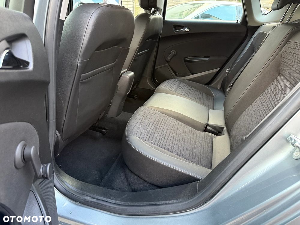 Opel Astra - 13
