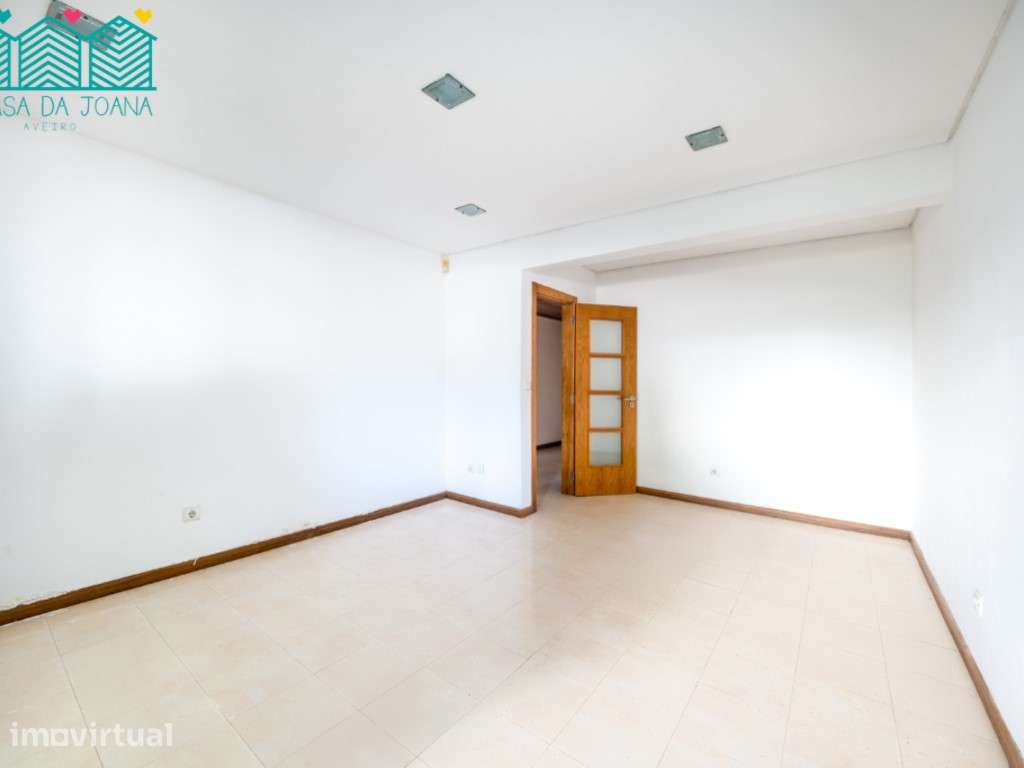 Apartamento T2 na Póvoa de Santa Iria - Grande imagem: 5/29
