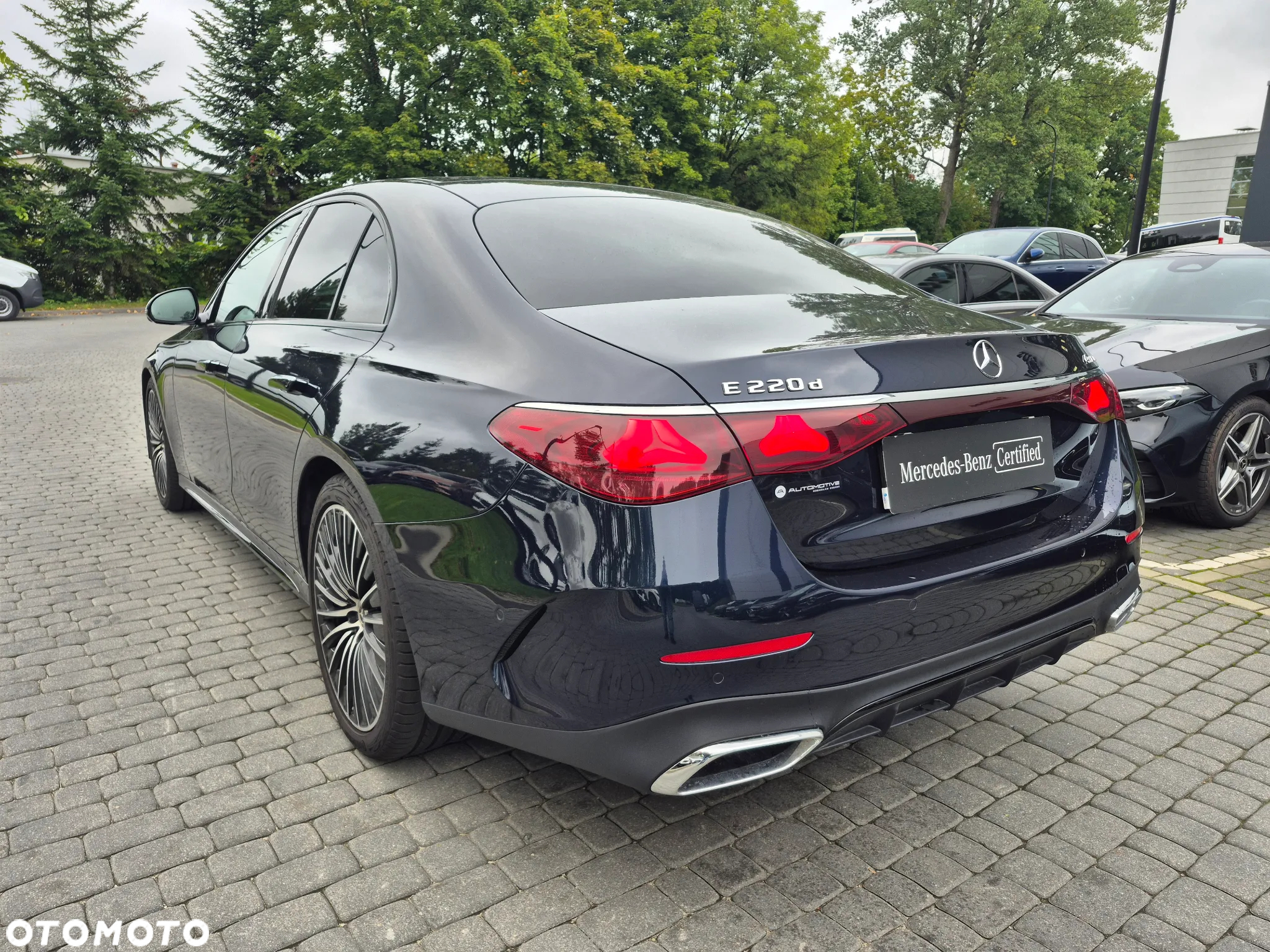 Mercedes-Benz Klasa E 220 d mHEV 4-Matic AMG 9G-Tronic - 9