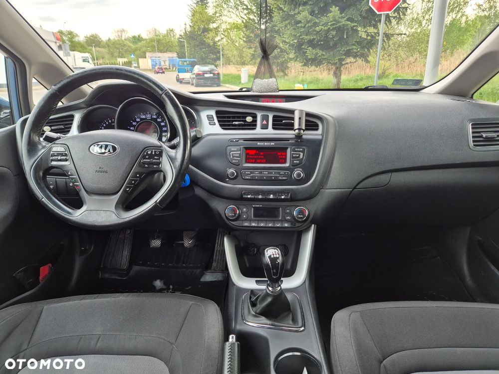 Kia Ceed 1.6 GDI L - 8
