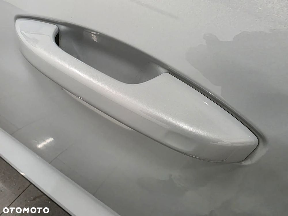 Volvo XC 40 D3 SCR R-Design - 25