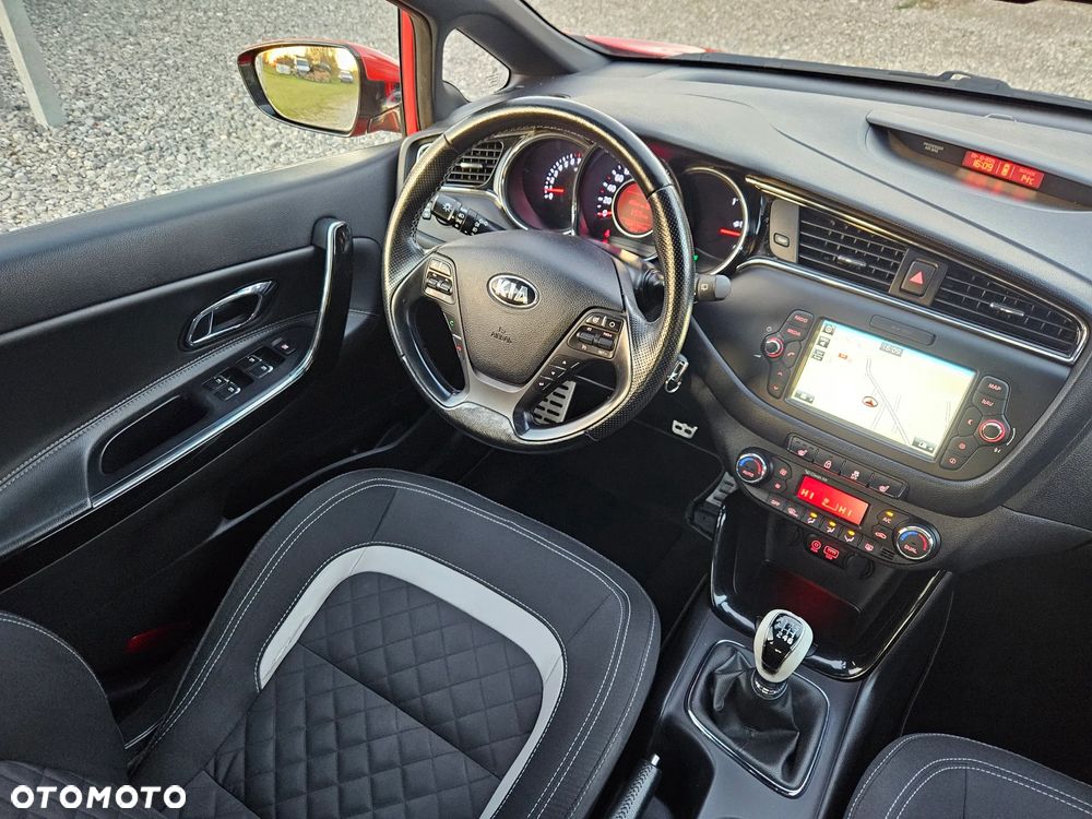 Kia Ceed 1.0 T-GDI ISG GT Line - 22