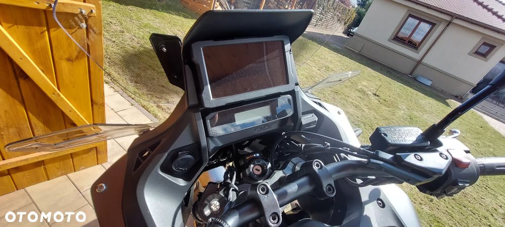 Honda NT - 8