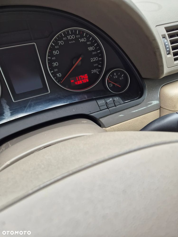 Audi A4 Avant 1.9 TDI - 12