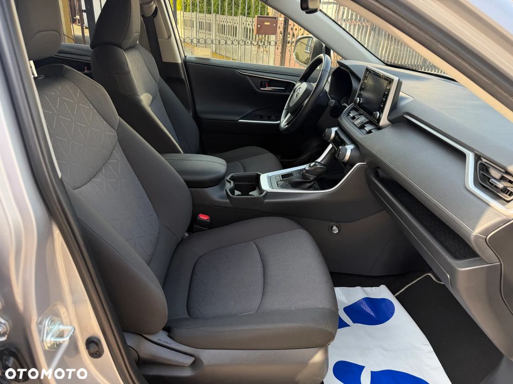 Toyota RAV4 2.5 Hybrid Comfort 4x2 - 12