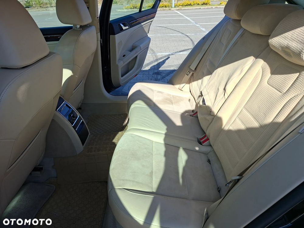 Skoda Superb 1.8 TSI DSG FAMILY - 14