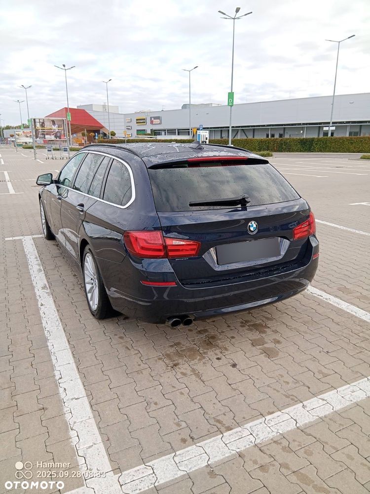 BMW Seria 5 528i xDrive - 3