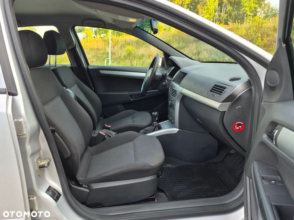 Opel Astra 1.6 Essentia EU5 - 15