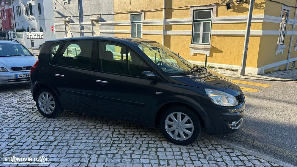 Renault Scénic 1.5 dCi Dynamique S - 3