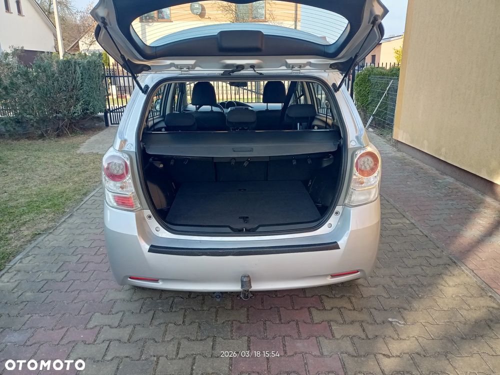 Toyota Verso 1.6 Edition - 13