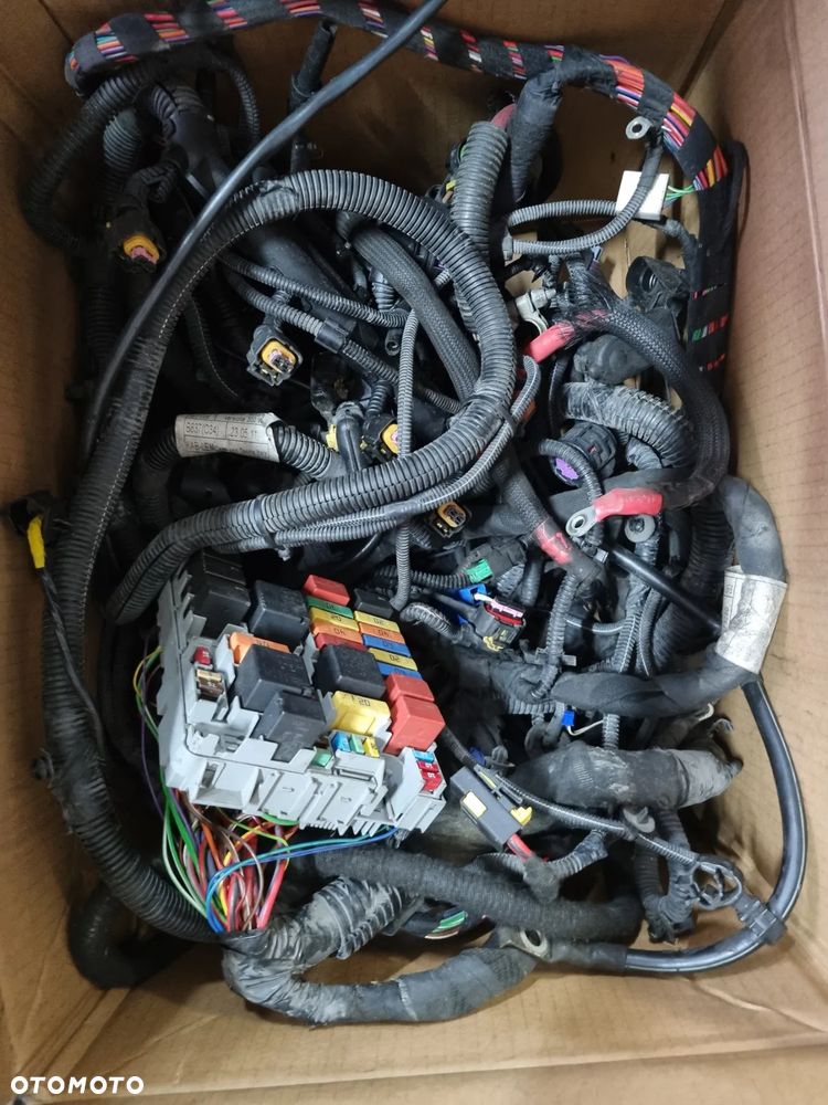 WIĄZKA ELEKTRYCZNA SILNIKA KABINY OPEL COMBO D FIAT DOBLO 3 III 11r. 1.3 CDTI
