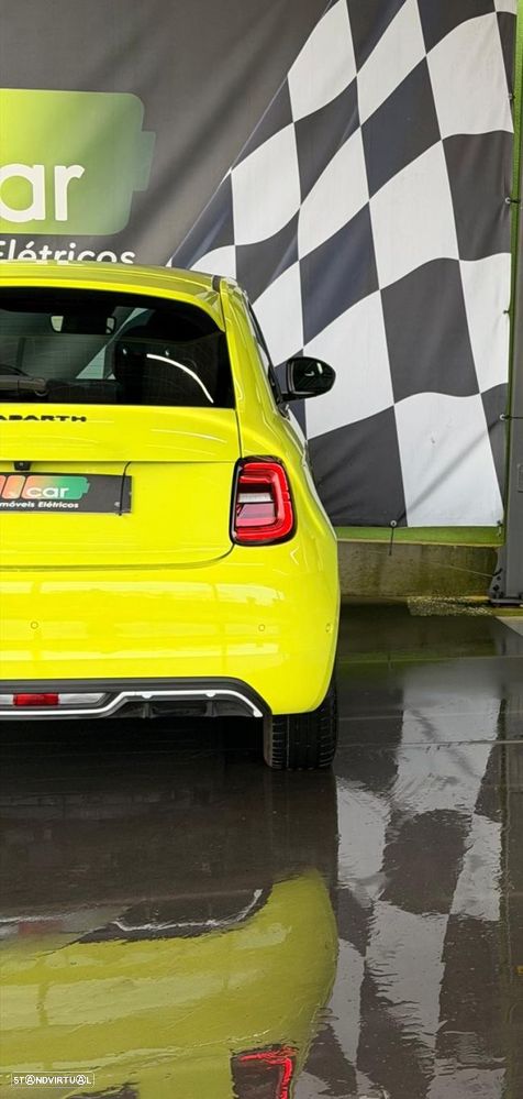 Abarth 500e Scorpionissima - 8