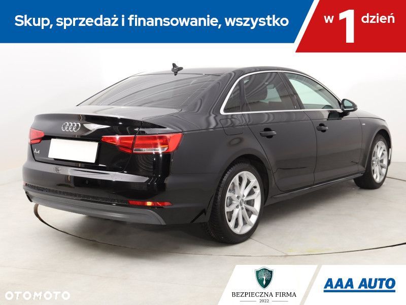 Audi A4 Limousine - 7