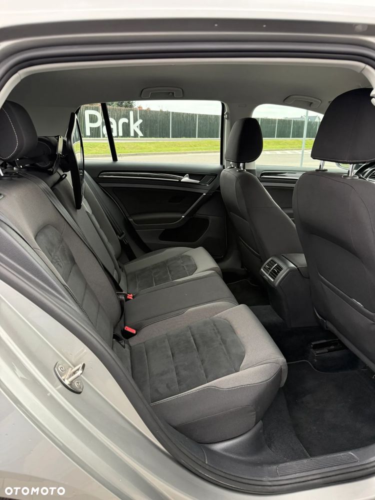 Volkswagen Golf 1.4 TSI BMT Highline - 31