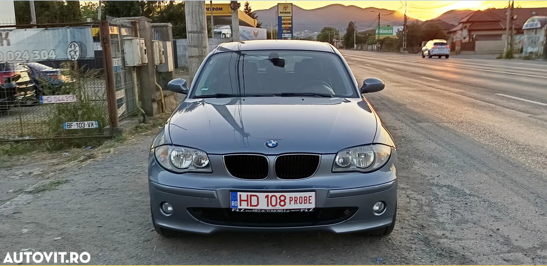 BMW Seria 1 118i - 32