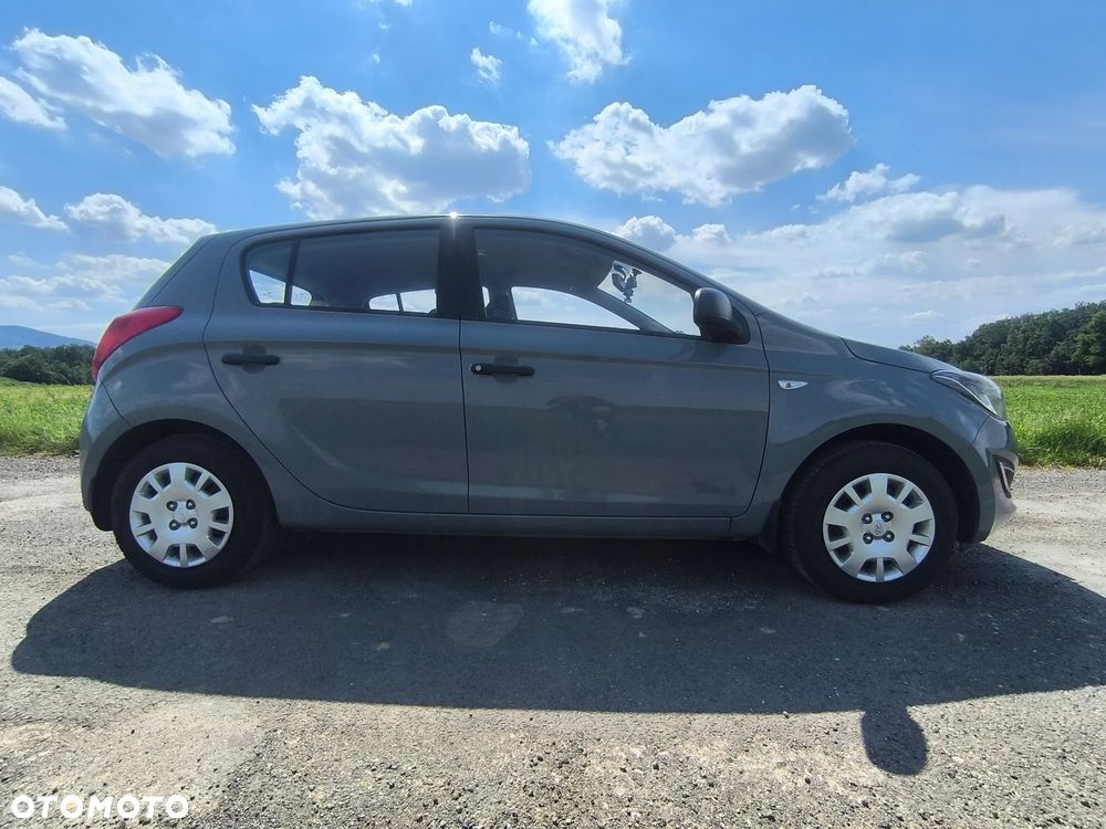 Hyundai i20 1.25 Classic + - 6