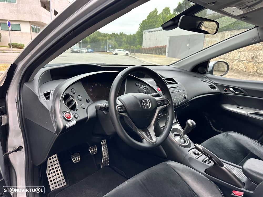 Honda Civic 1.4 i-VTEC Sport Edition - 27