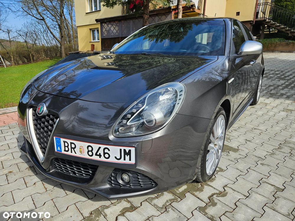 Alfa Romeo Giulietta - 1