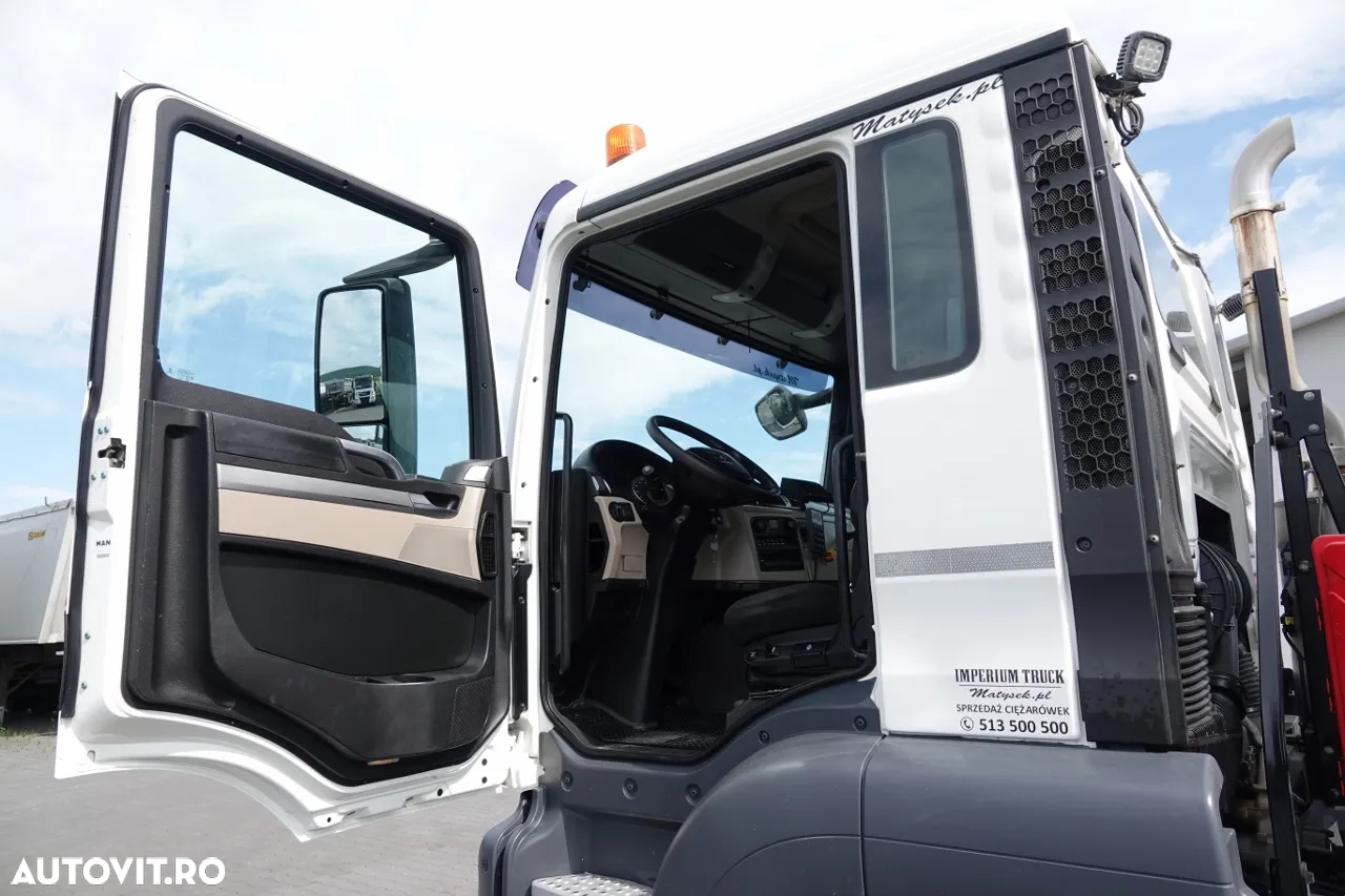 MAN TGS 32.360 / 8X4 / BETONATOR / LIEBHERR CONVERTER / 9 mc / JANTE ALIE / EURO 6 - 24