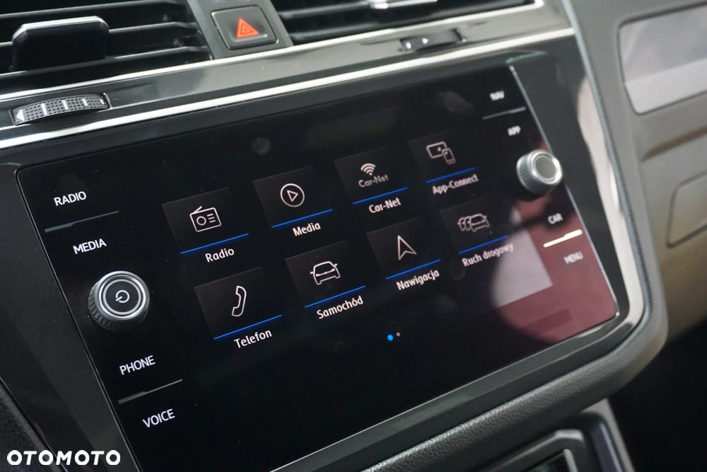 Volkswagen Tiguan - 33