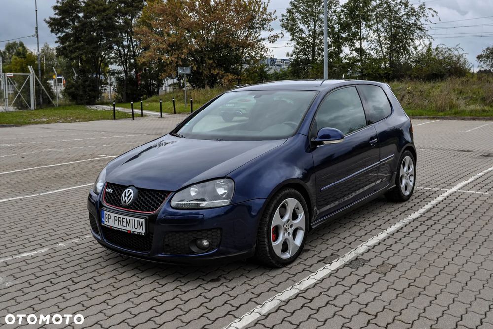 Volkswagen Golf V 2.0 TSI GTI