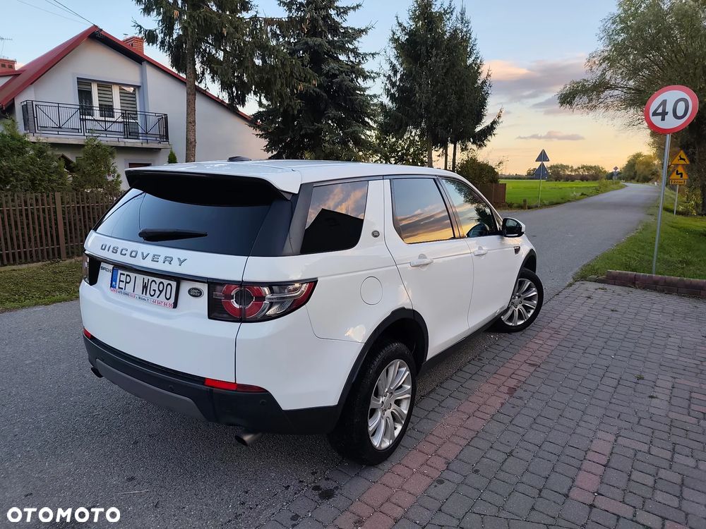Land Rover Discovery 2015 photo 3