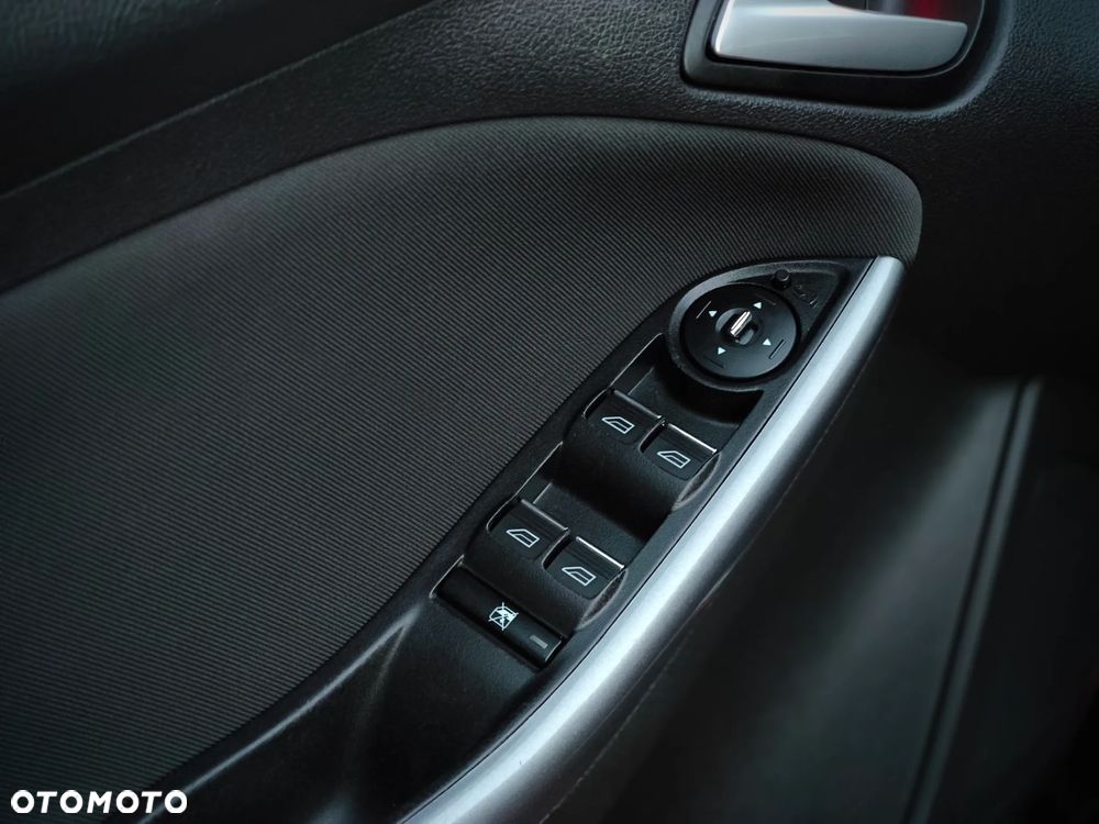 Ford Focus 1.0 EcoBoost Titanium - 7
