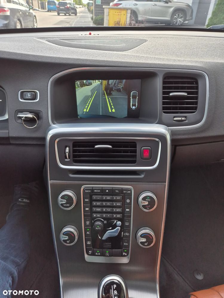 Volvo S60 T5 Drive-E R-Design Momentum - 15