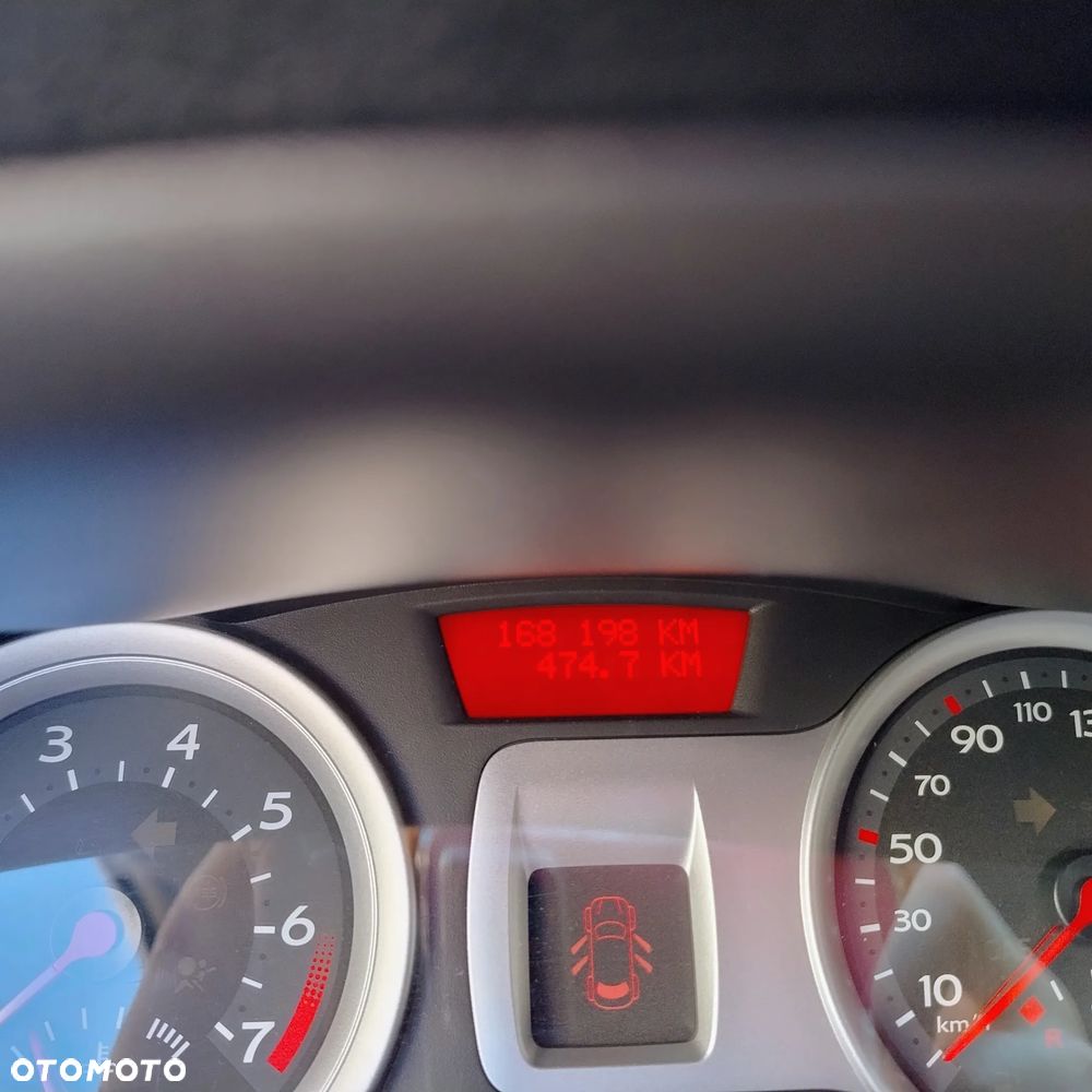 Renault Clio - 7