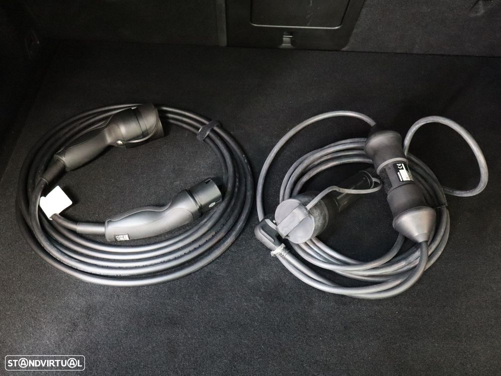 Volvo XC 60 2.0 T6 PHEV Core AWD - 20