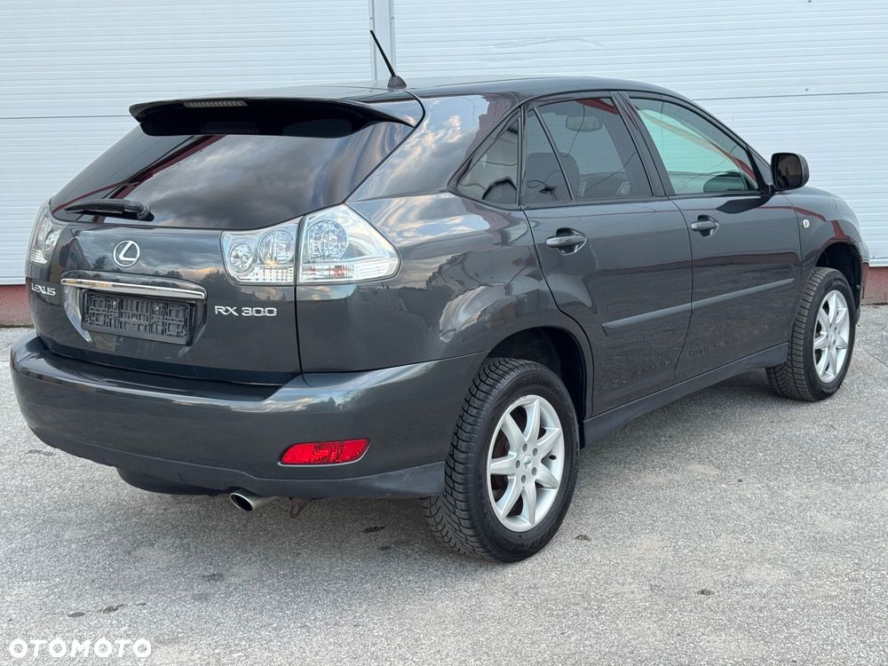 Lexus RX 300 Luxury - 6