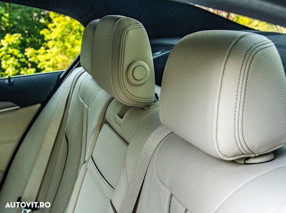 BMW Seria 5 530d xDrive AT - 10