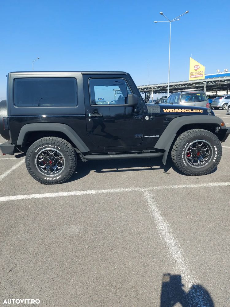 Jeep Wrangler - 3