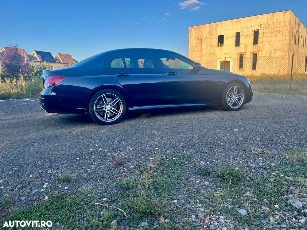 Mercedes-Benz E 43 AMG 4Matic 9G-TRONIC - 9