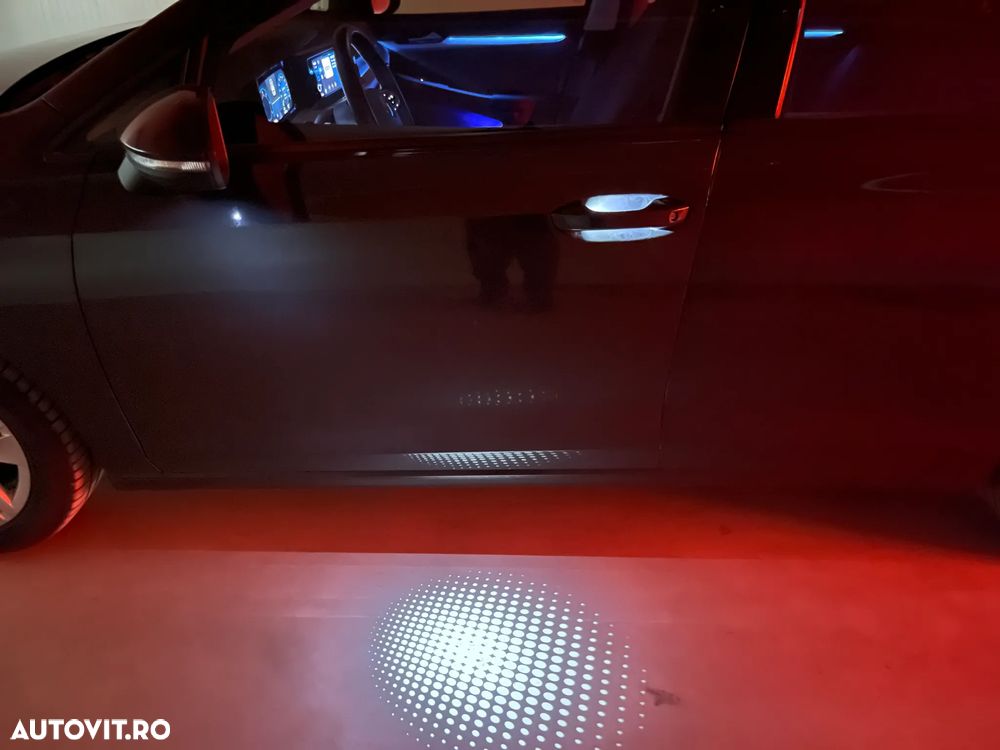 Volkswagen Golf 2.0 TDI SCR Life - 25