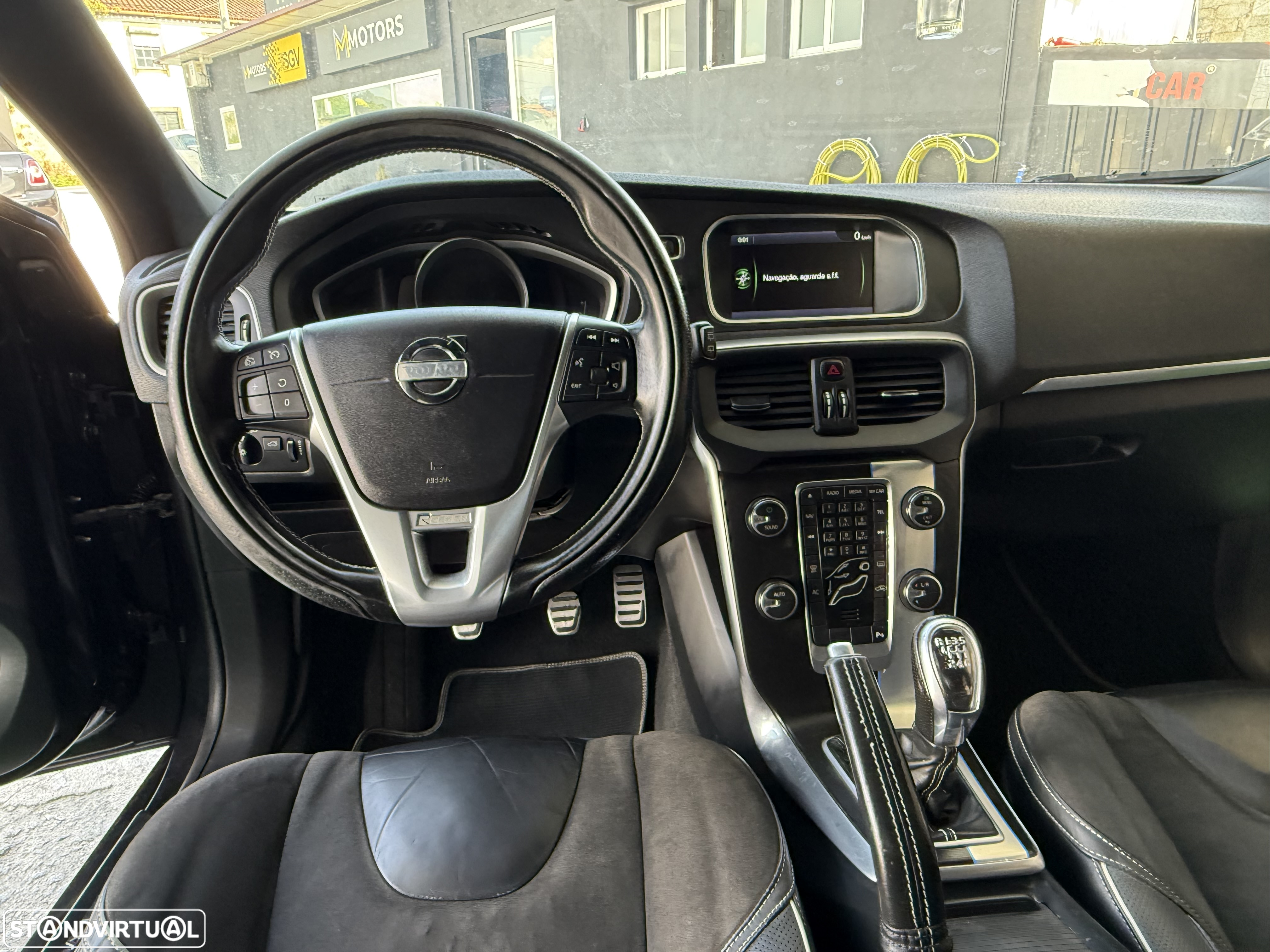 Volvo V40 1.6 D2 Eco R-Design - 14