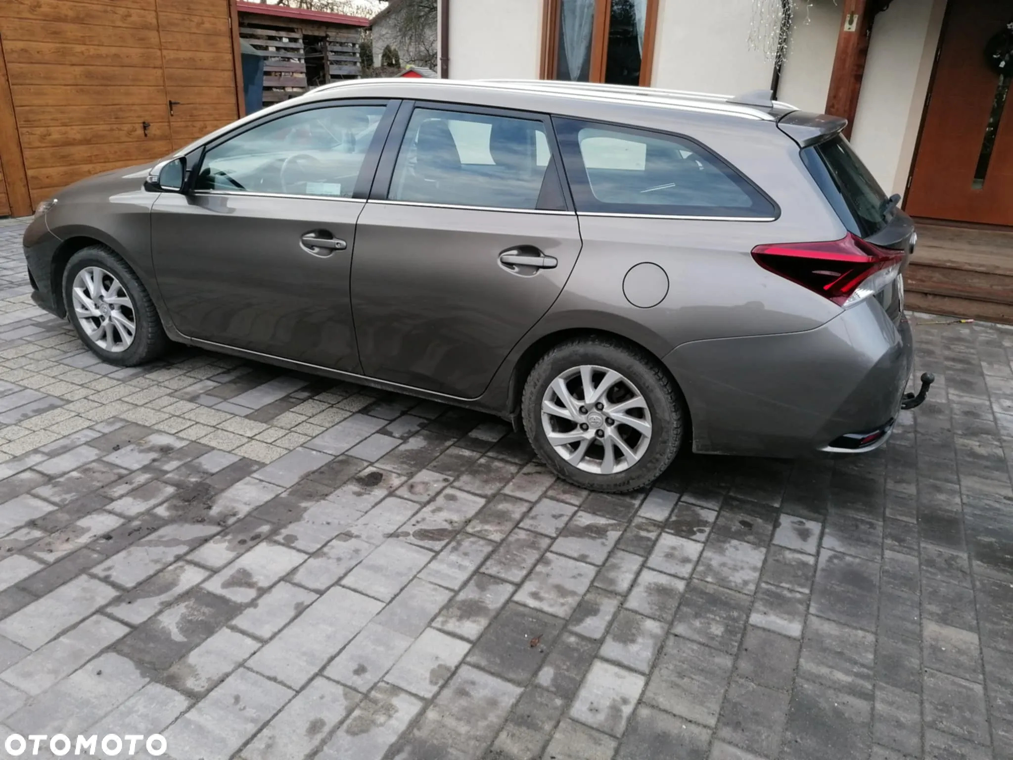 Toyota Auris 1.6 Classic Plus - 6