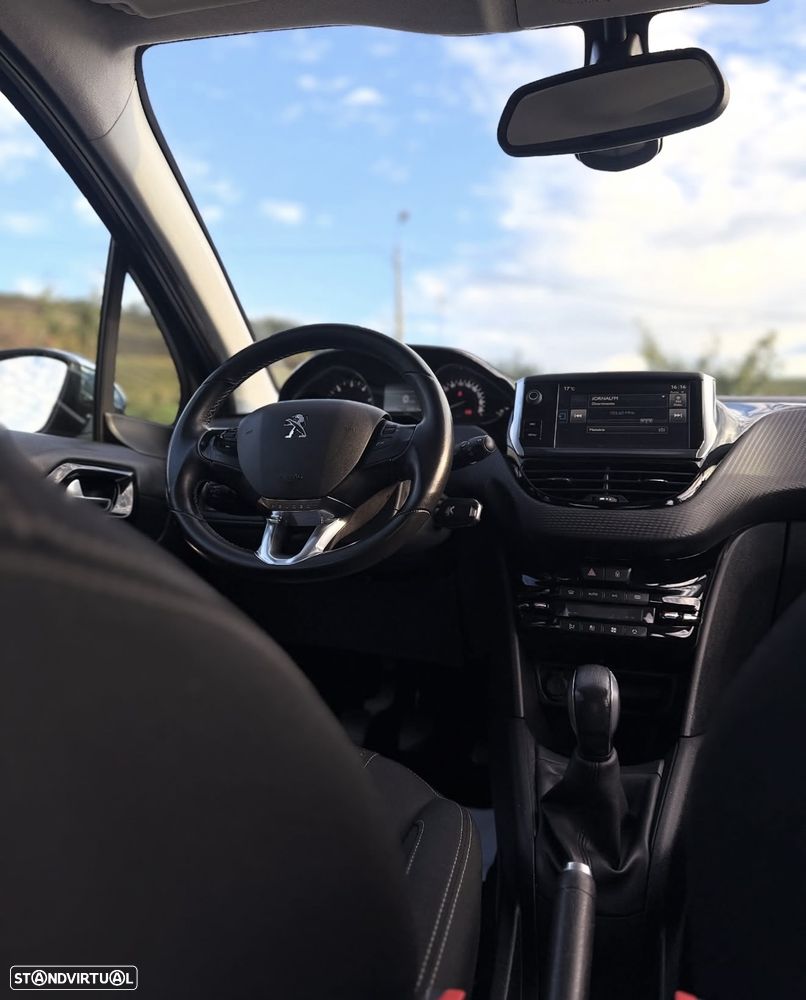 Peugeot 208 1.6 BlueHDi Allure - 17