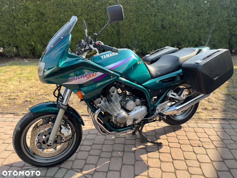 Yamaha XJ - 8