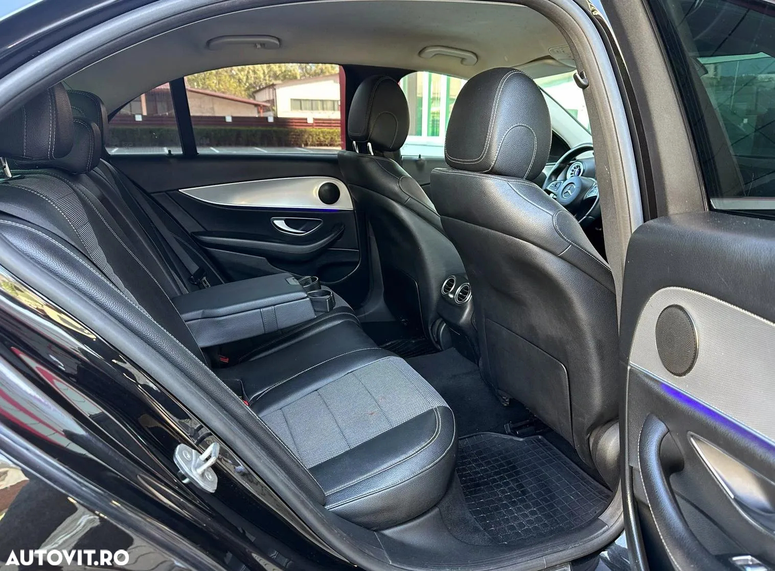 Mercedes-Benz E 200 d Aut. - 11