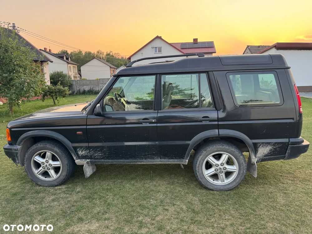 Land Rover Discovery - 1