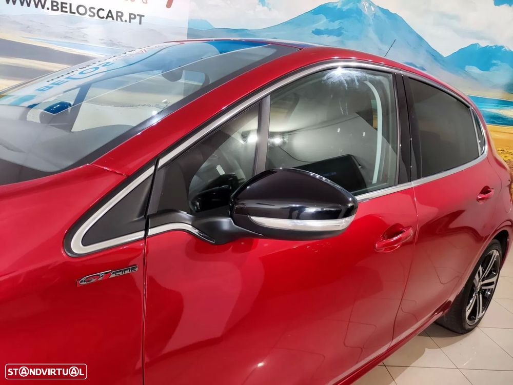 Peugeot 208 1.2 PureTech GT Line EAT6 - 5