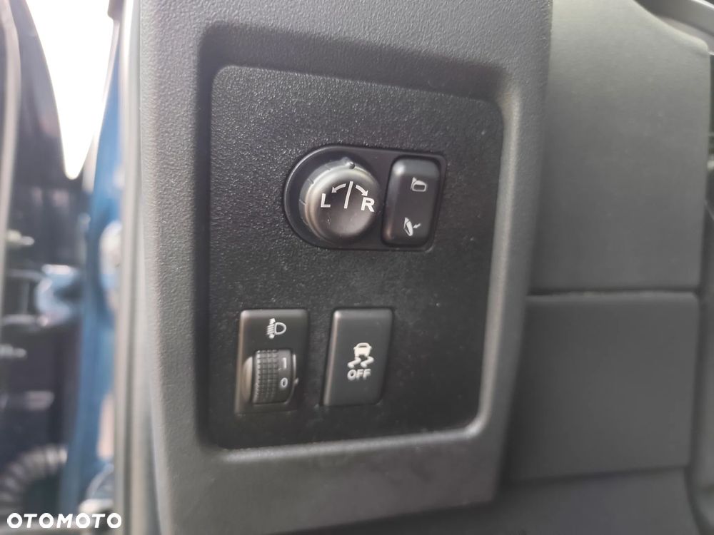 Nissan Qashqai 2.0 4 x 4 acenta - 12