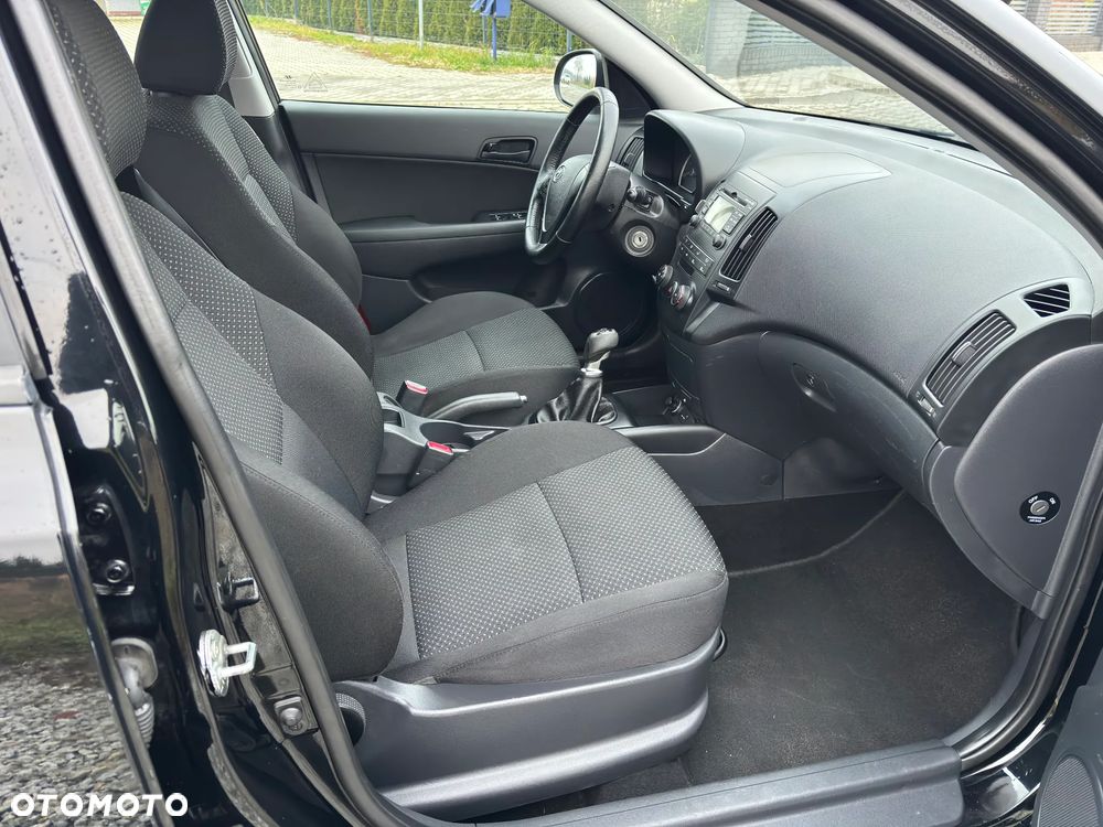 Hyundai i30 i30cw 1.6 CRDi Edition Plus - 9